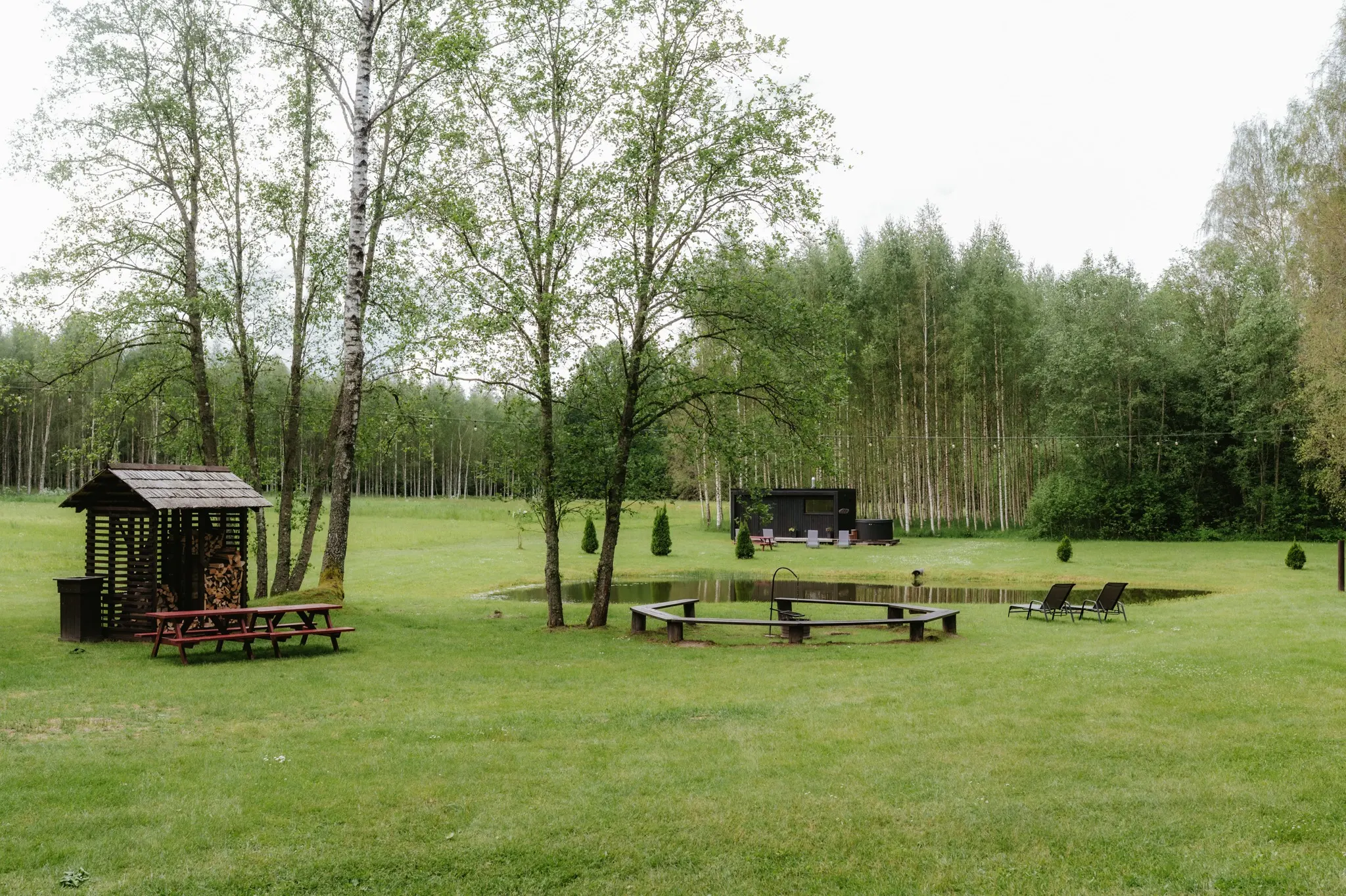 Kempinga namiņi